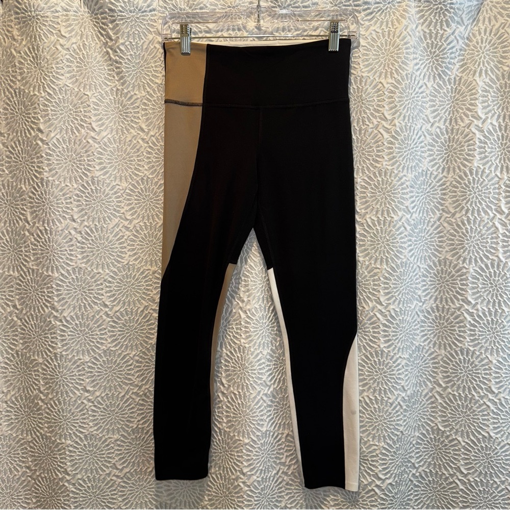 Athleta Black and Tan Color Block Leggings